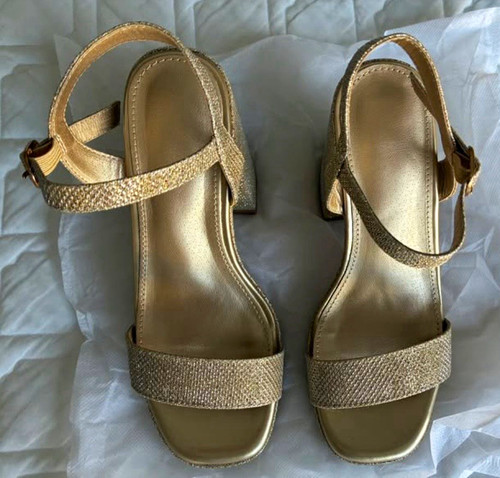 Sparkly heels perfect for - sparkly,
